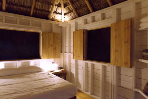 queen bed